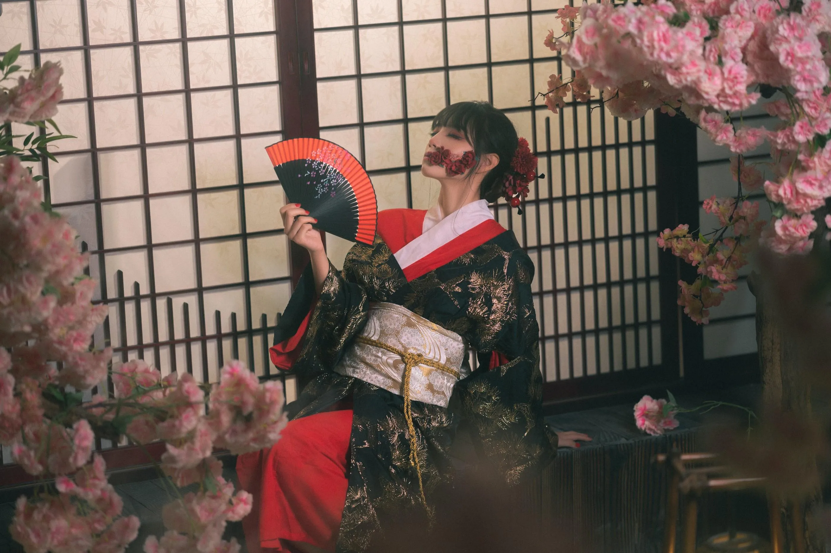 [艺图语] 2022.06.09 裂口女 贰加六 [38P]插图3
